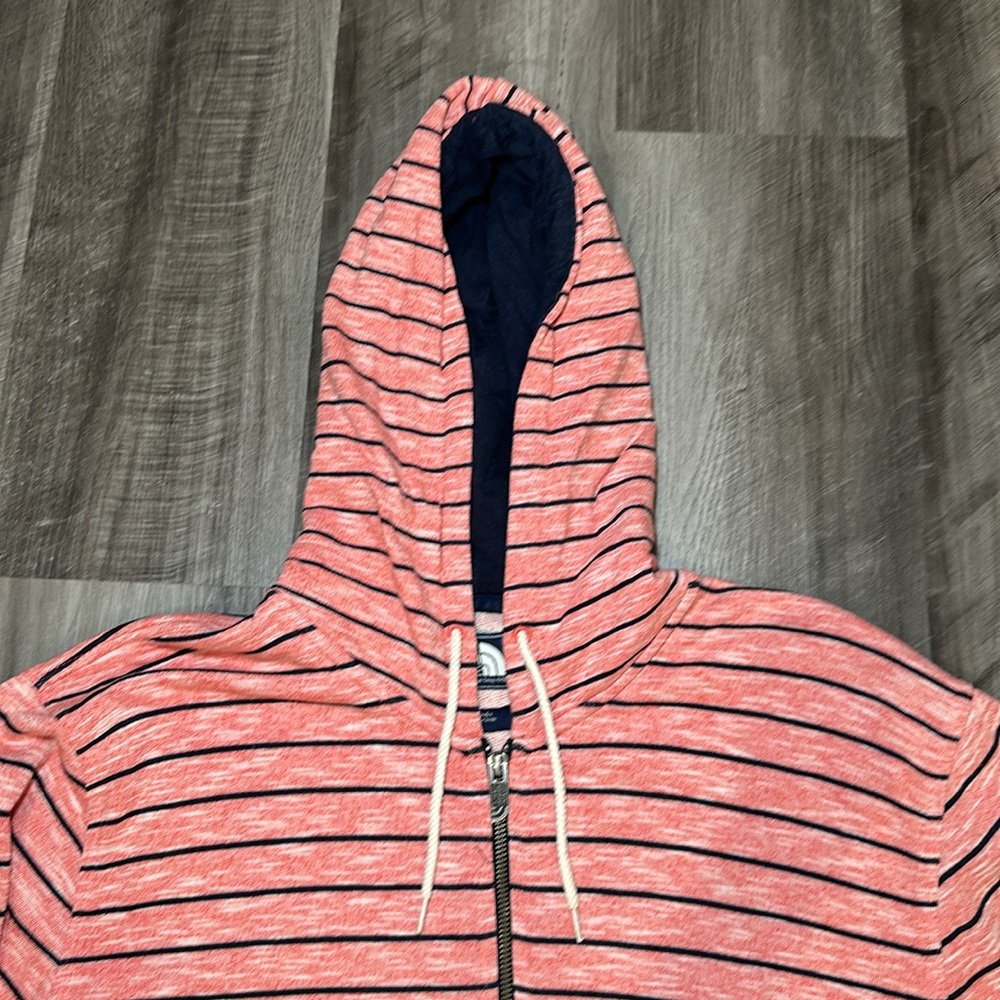 The North Face A5 Series Coral Striped Full Zip Hoodie - Large - Picture 4 of 8